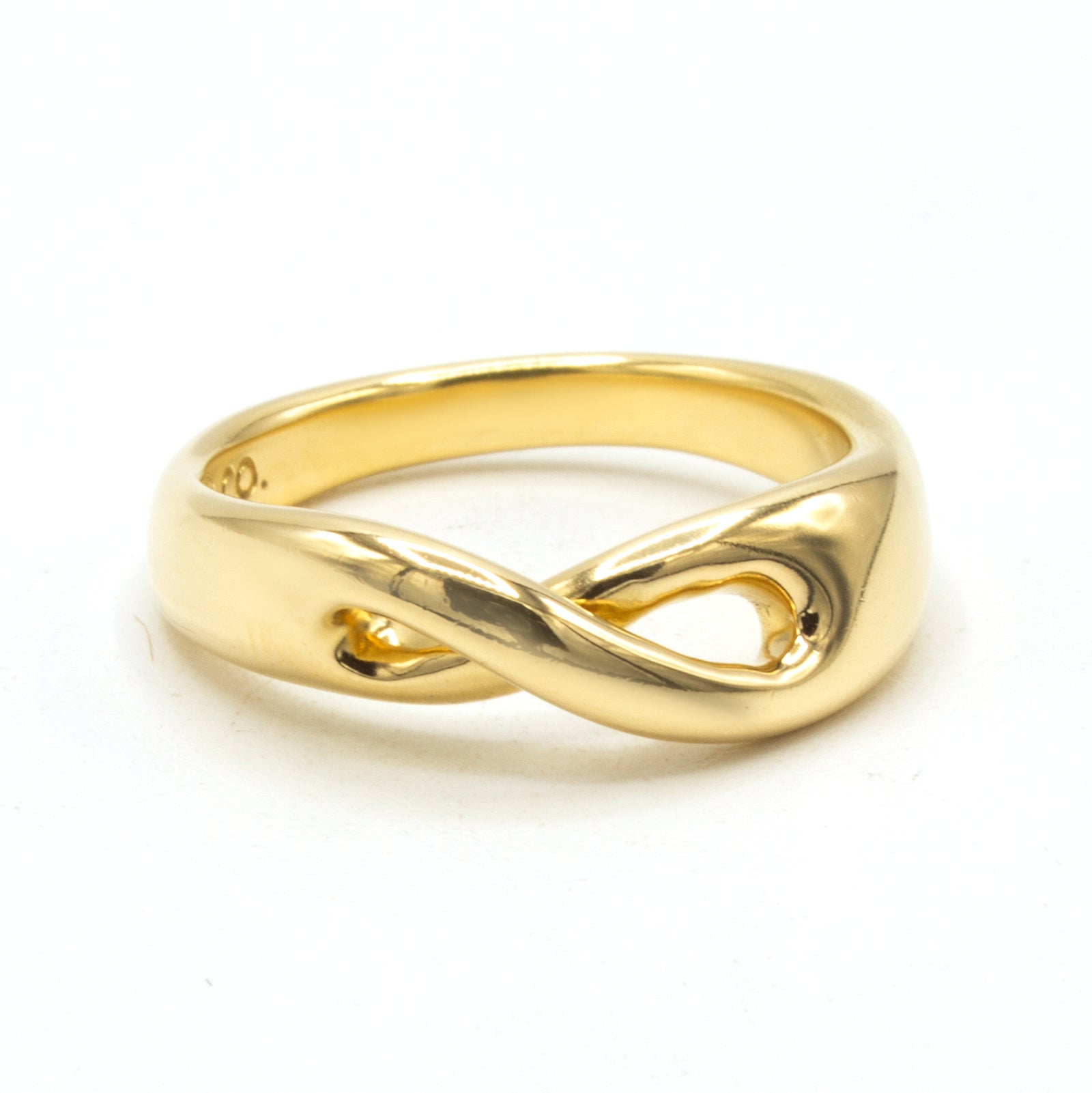 Tiffany Co Infinity ring Luxe Em