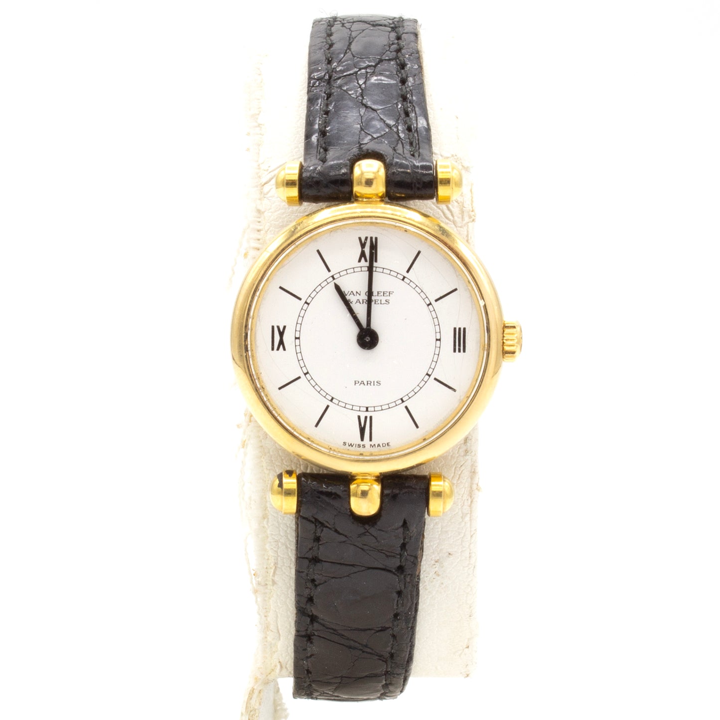 Van Cleef & Arpels 18K La Classique watch