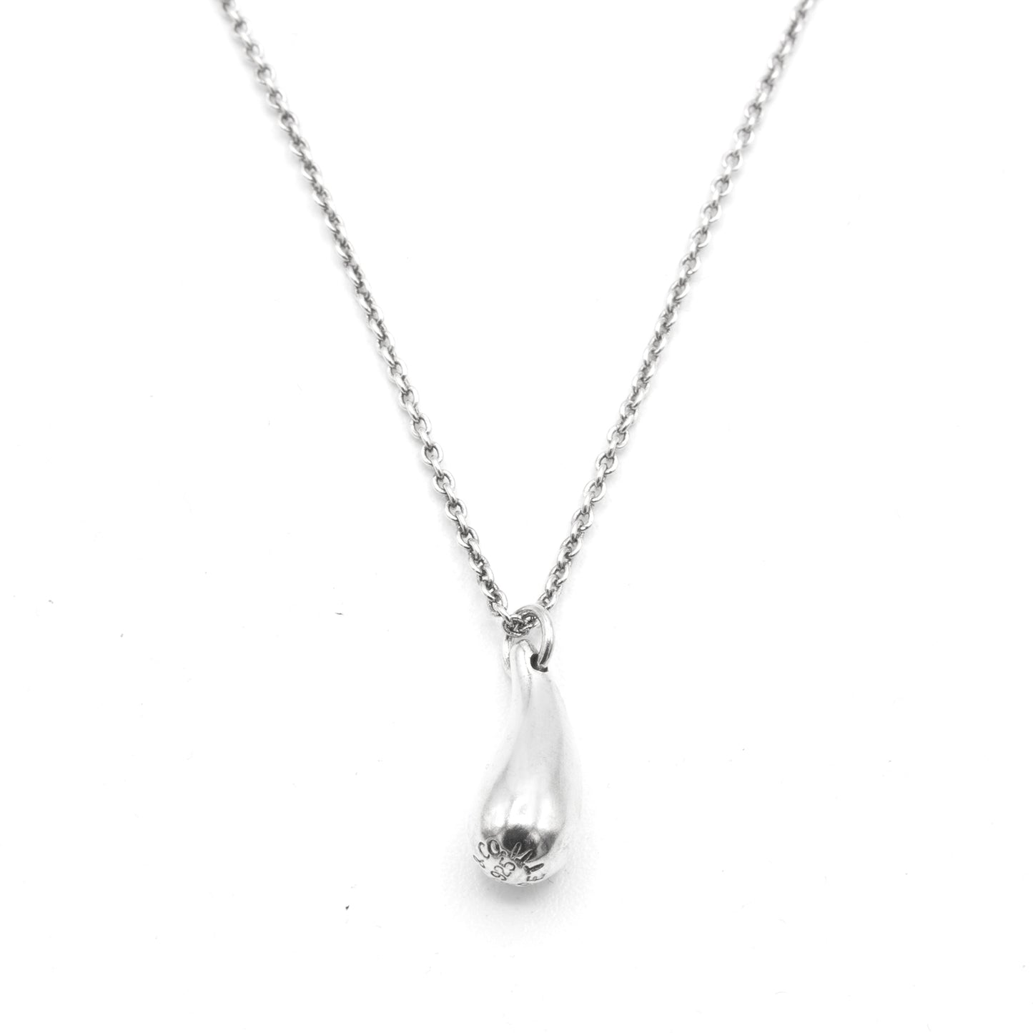 Tiffany & Co Teardrop Elsa Peretti necklace