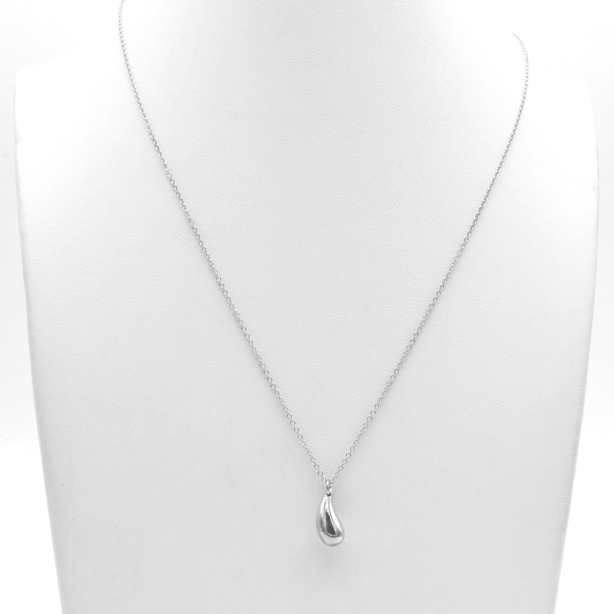 Tiffany Co Teardrop Elsa Peretti necklace